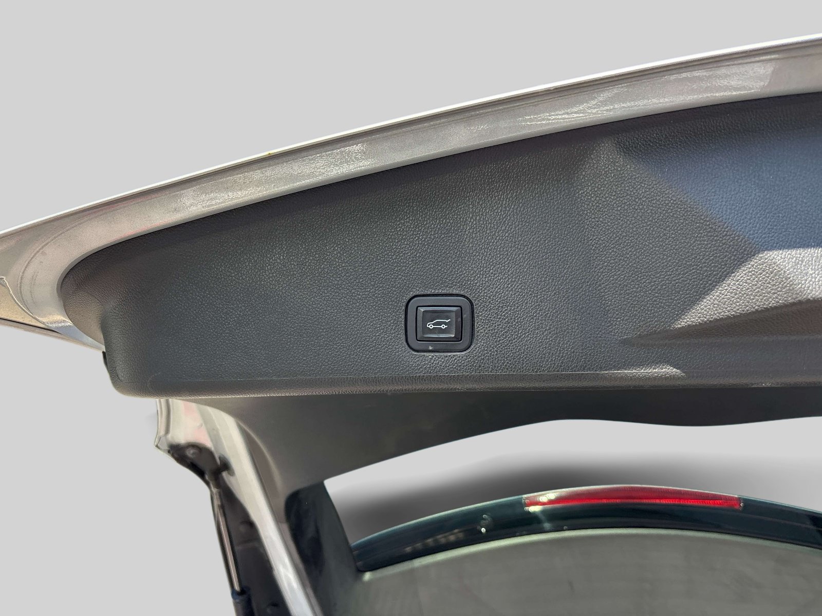 Used 2011 Cadillac SRX Luxury FWD image 13
