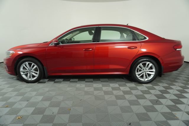 Used 2020 Volkswagen Passat 2.0T SE w/ Sunroof Package image 4