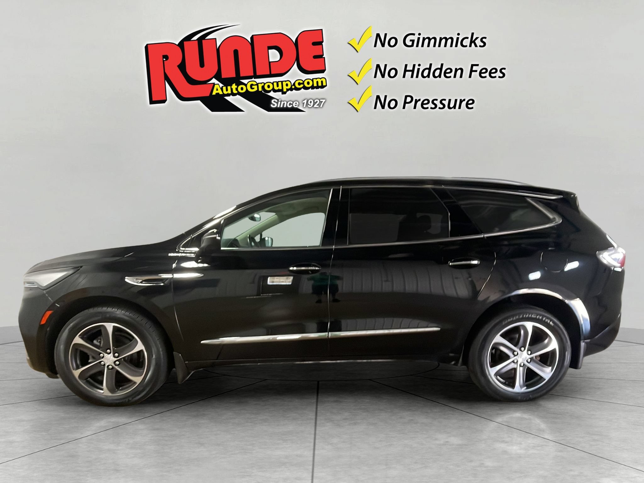 Used 2022 Buick Enclave Essence w/ Sport Touring Edition AWD/4WD image 3