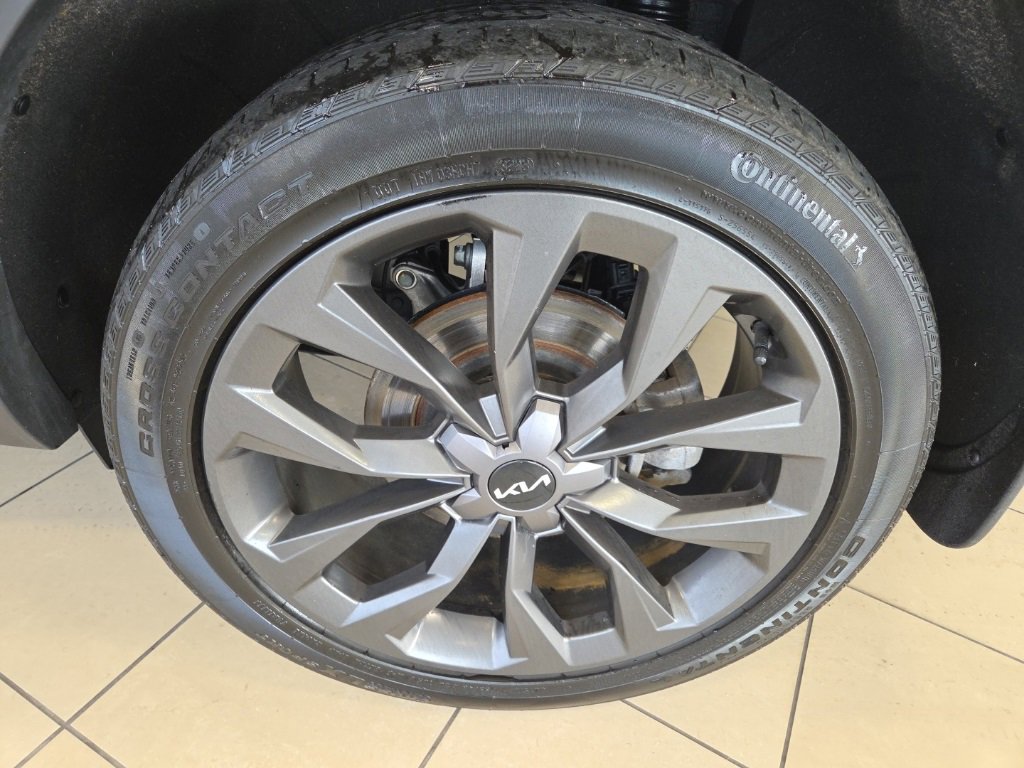 Used 2023 Kia Sorento X-Line EX image 10