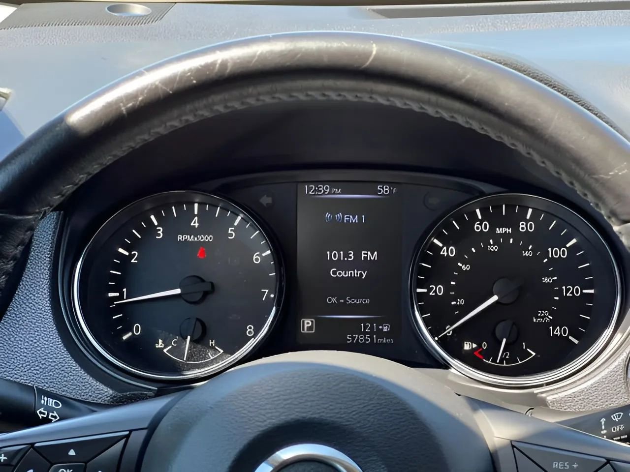 Used 2017 Nissan Rogue Sport SV w/ SV Premium Package image 18