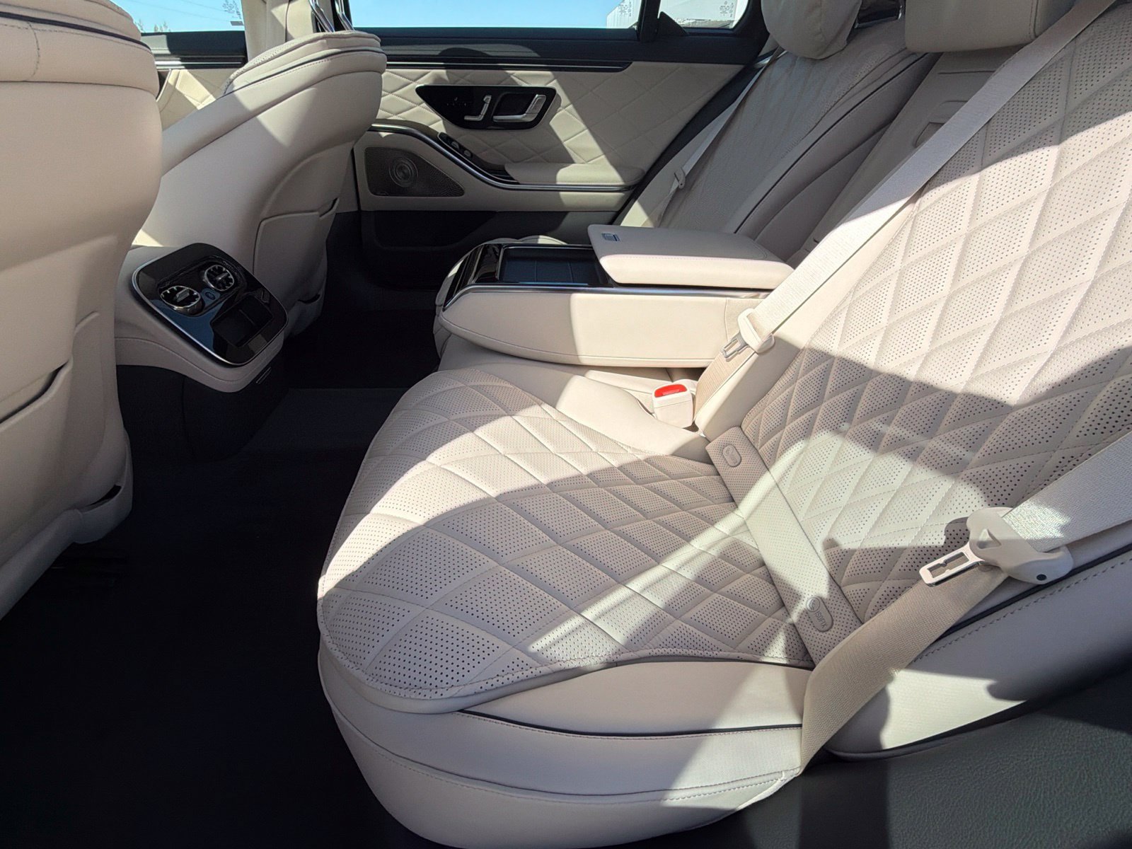 New 2027 Mercedes-Benz S 580 4MATIC Sedan image 28