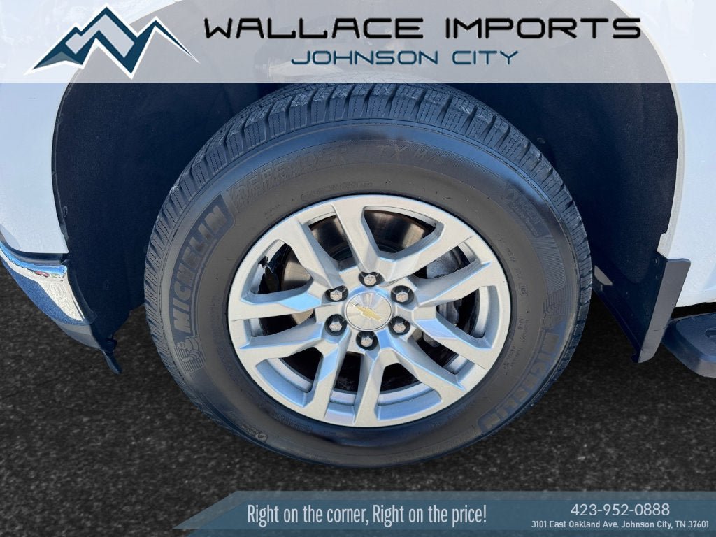 Used 2020 Chevrolet Silverado 1500 LTZ w/ LTZ Plus Package AWD/4WD image 9