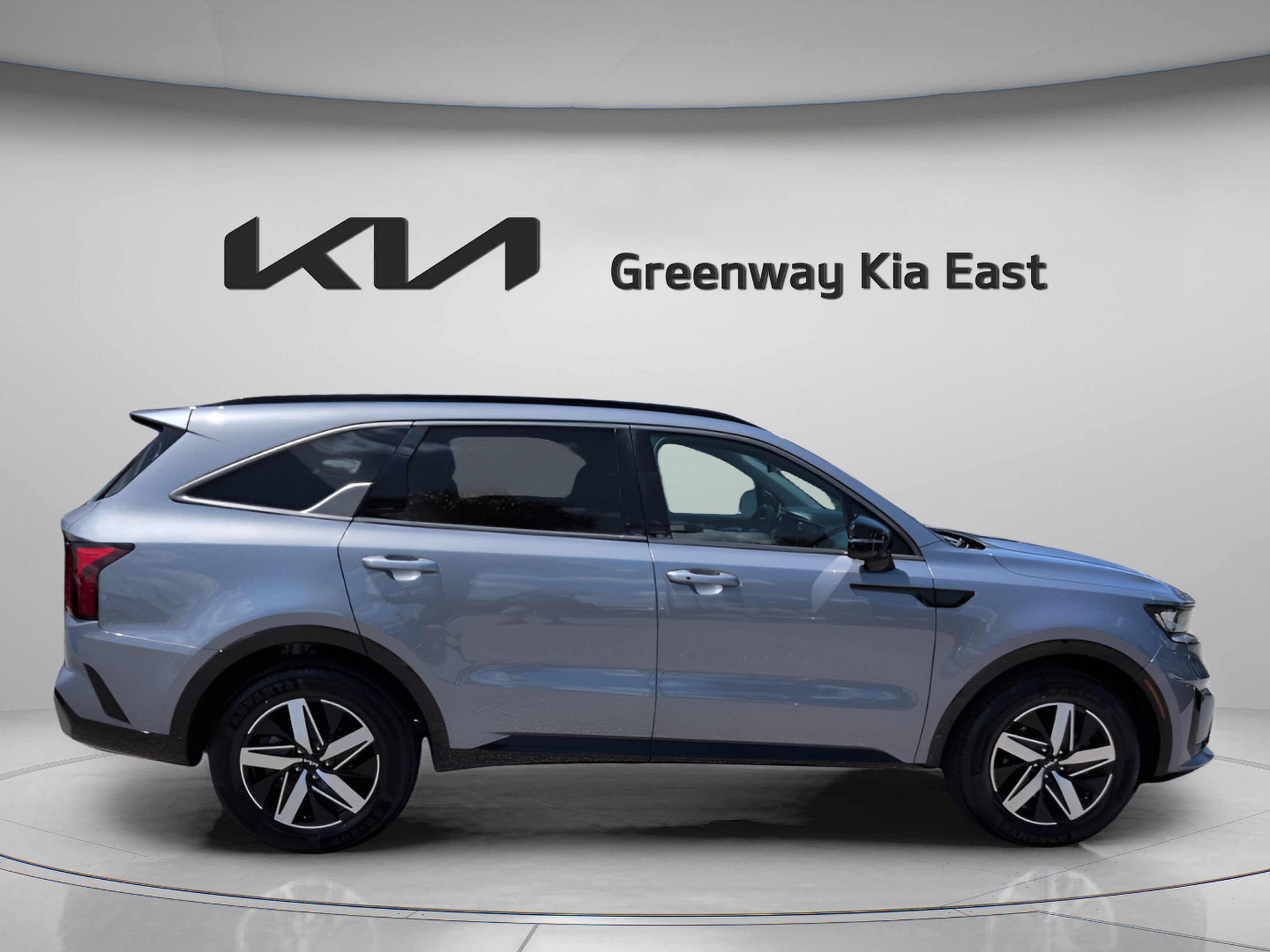 Used 2022 Kia Sorento S FWD image 5