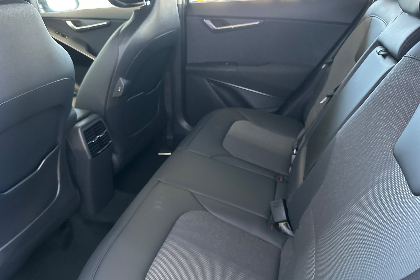 New 2026 Kia Niro EX w/ EX Premium Package FWD image 12