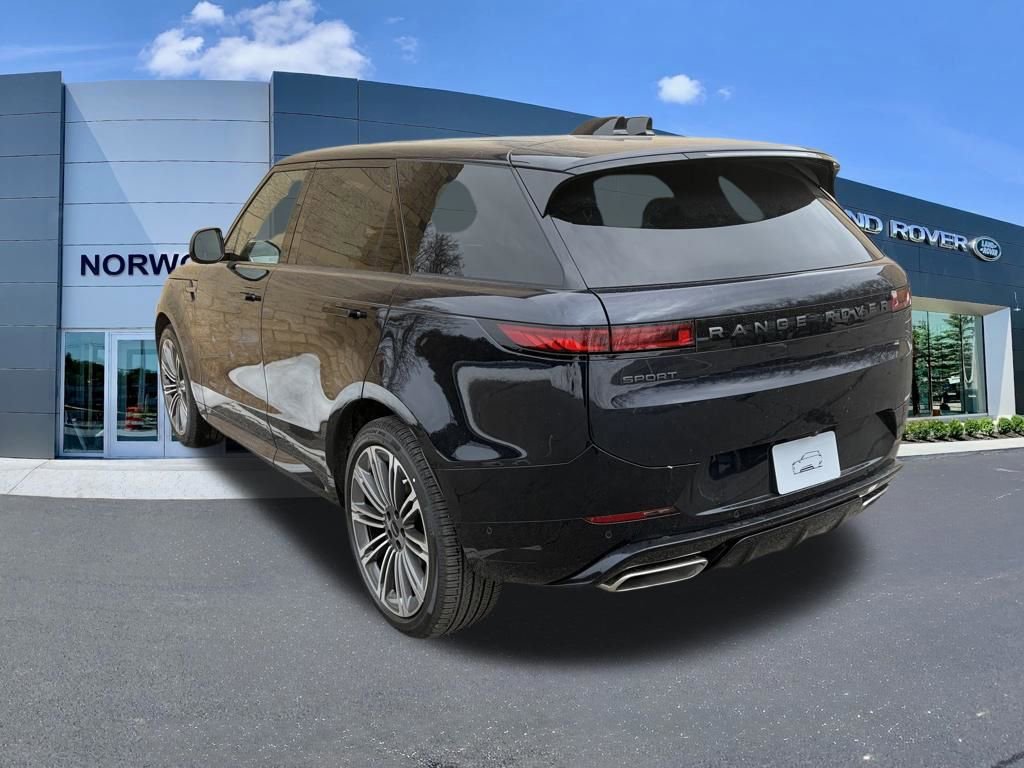 New 2026 Land Rover Range Rover Sport Dynamic SE AWD/4WD image 8