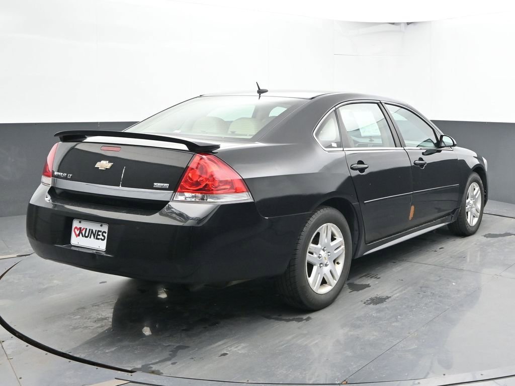 Used 2011 Chevrolet Impala LT w/ Luxury Edition Package FWD image 9
