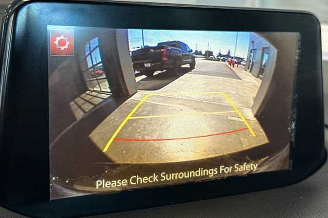 Used 2017 MAZDA MAZDA3 Grand Touring FWD image 21