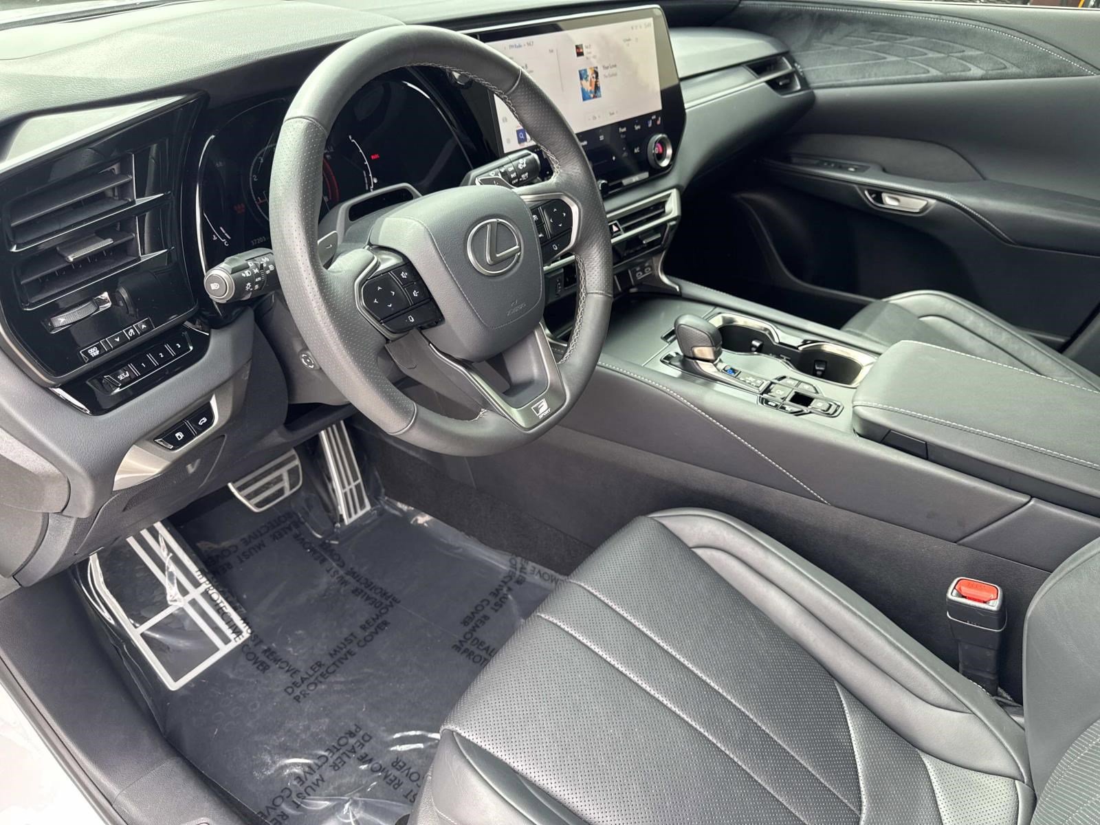 Used 2023 Lexus RX 350 F Sport w/ Cold Area Package AWD/4WD image 21