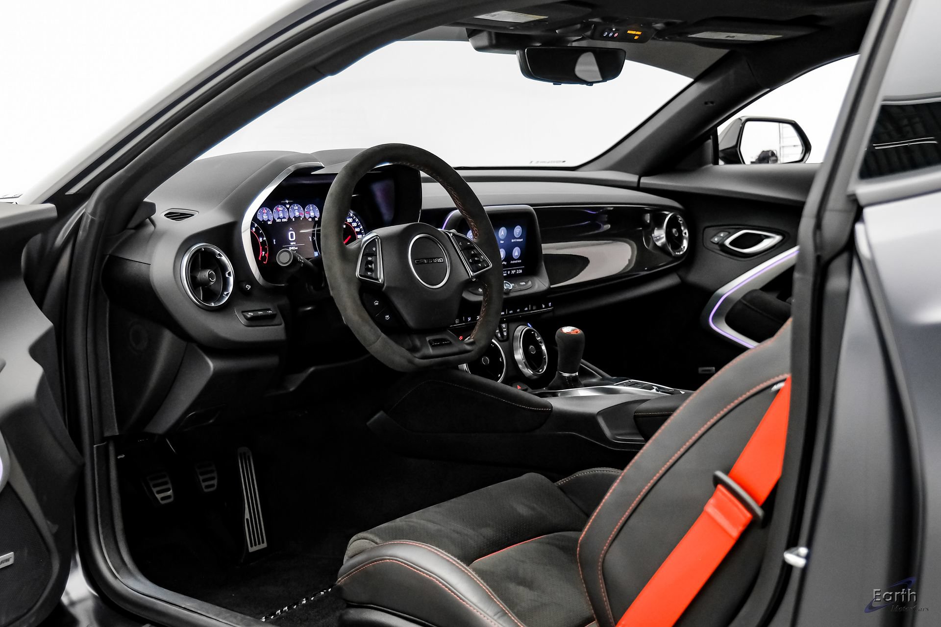 Used 2024 Chevrolet Camaro ZL1 RWD image 40
