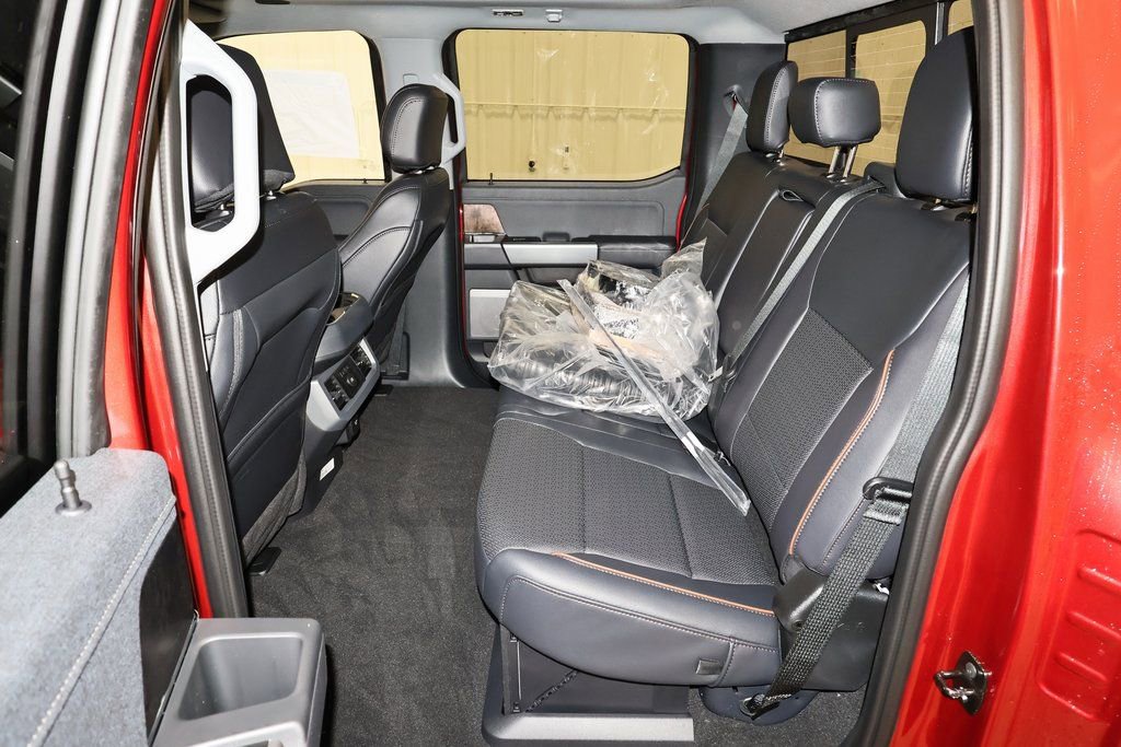 New 2025 Ford F350 Lariat w/ Lariat Ultimate Package image 12