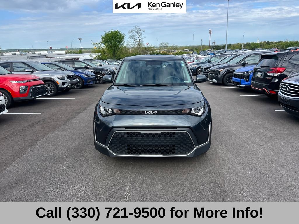 Certified 2023 Kia Soul S FWD image 3