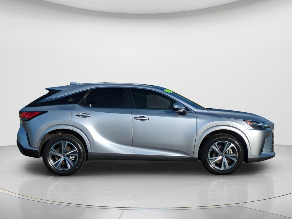 Used 2023 Lexus RX 350 Premium w/ Accessory Package (Z1) FWD image 6