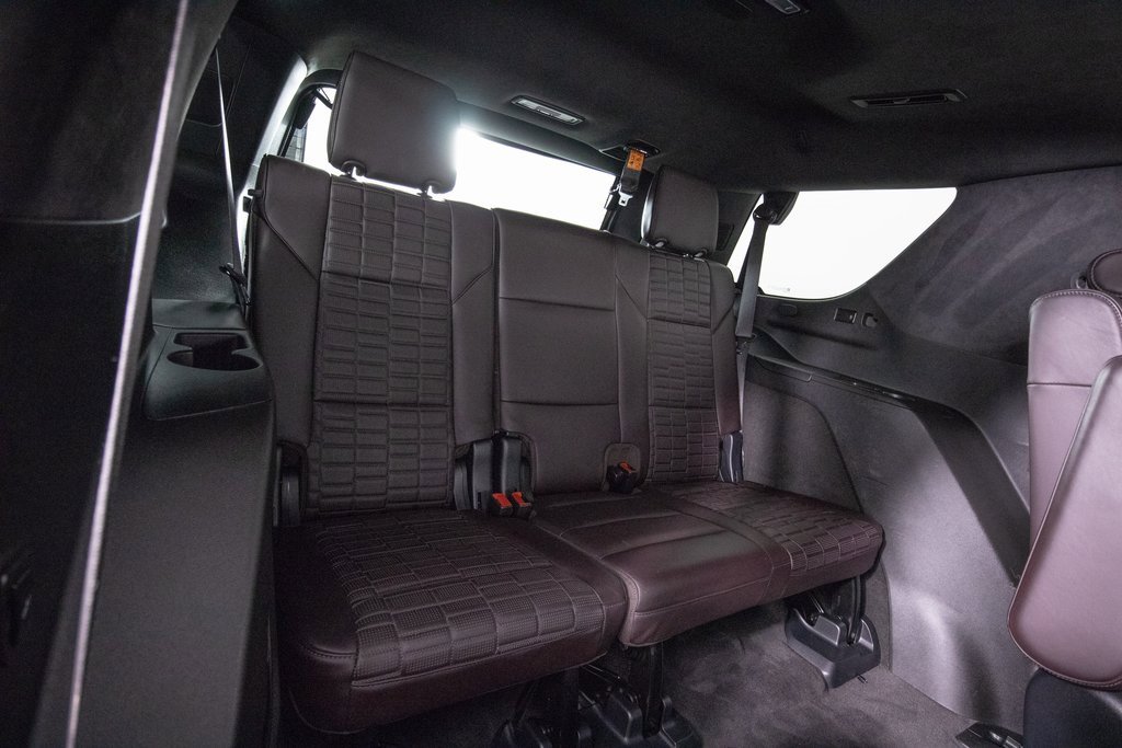 Used 2023 Cadillac Escalade V w/ LPO, ONYX Package image 18