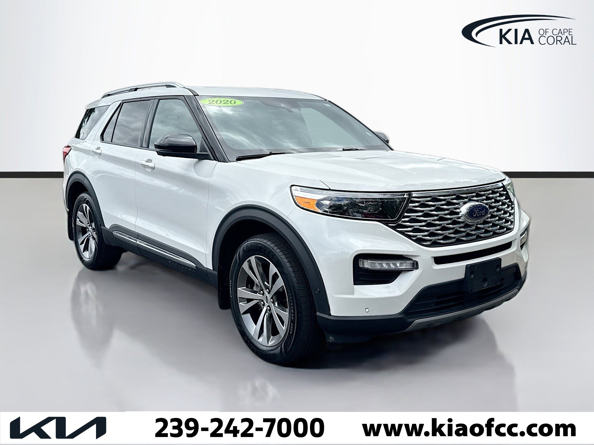 Used 2020 Ford Explorer Platinum w/ Premium Technology Package image 1
