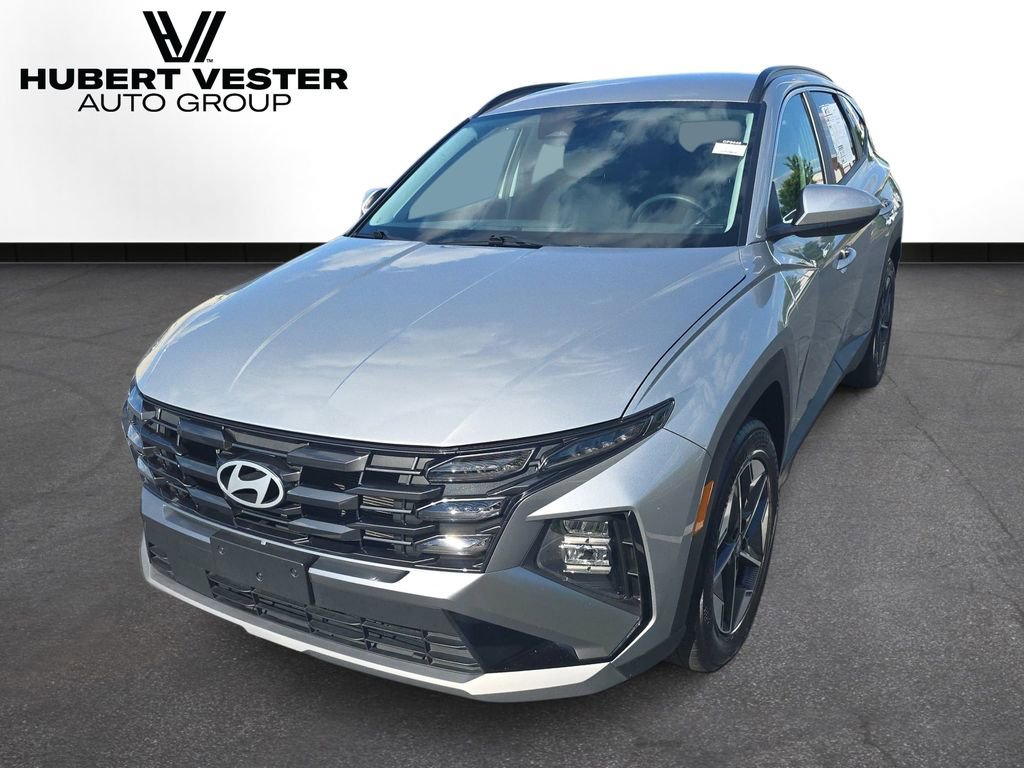 Used 2025 Hyundai Tucson SEL FWD image 2