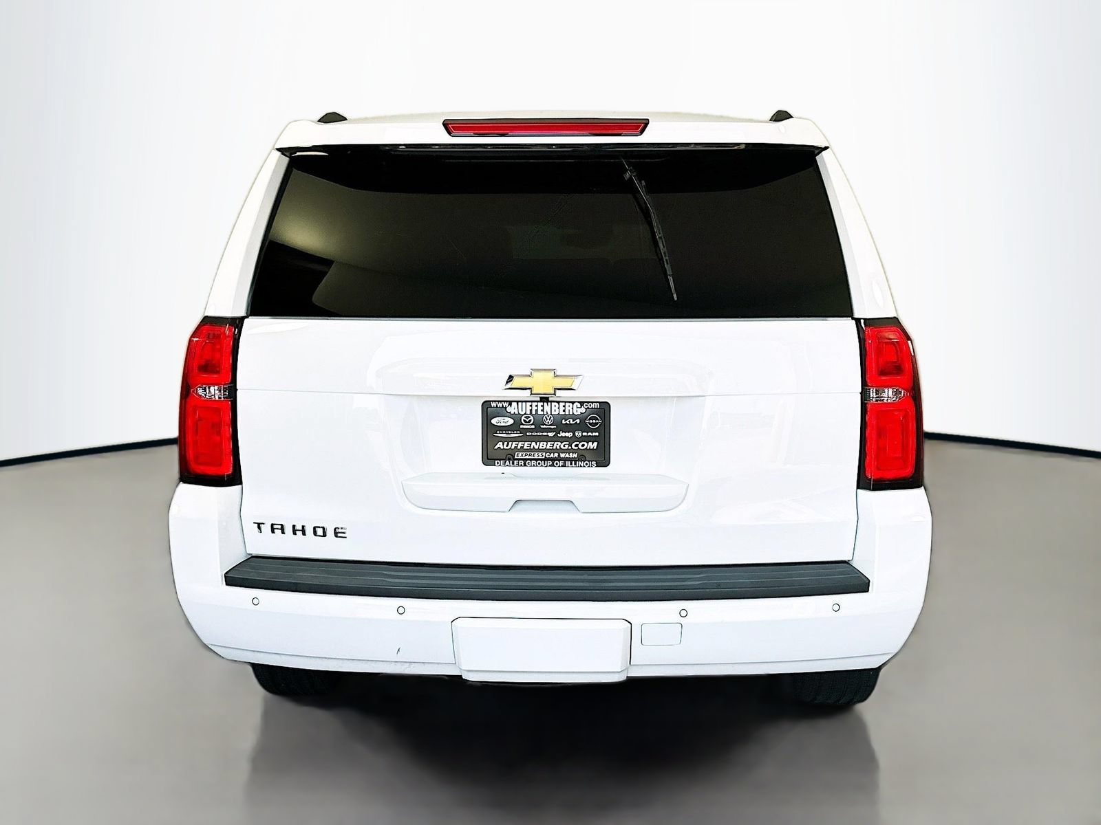 Used 2019 Chevrolet Tahoe LT w/ Luxury Package AWD/4WD image 6