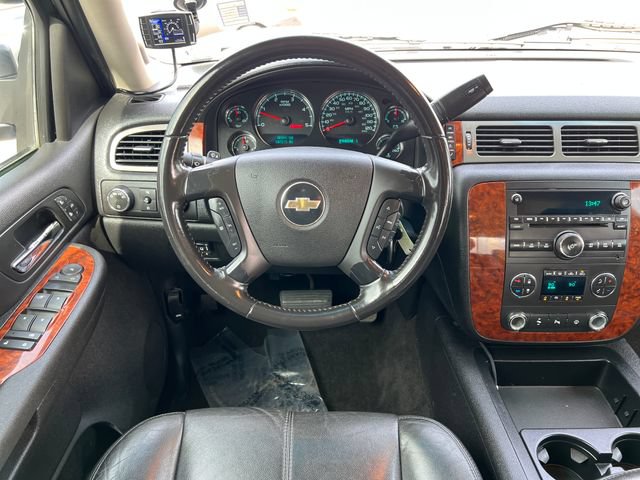 Used 2008 Chevrolet Silverado 2500 LTZ w/ Safety Package AWD/4WD image 12