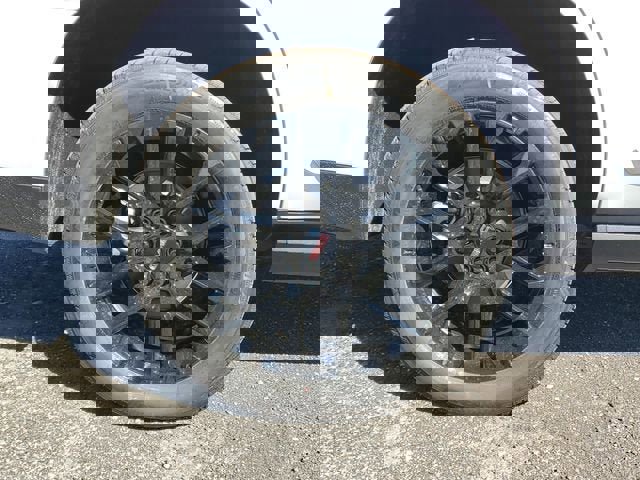 New 2026 GMC Yukon Denali w/ Sun & Power Step Package image 6