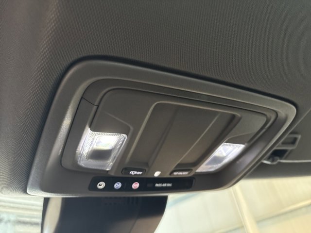 Used 2024 Chevrolet Silverado 1500 Custom Trail Boss image 21