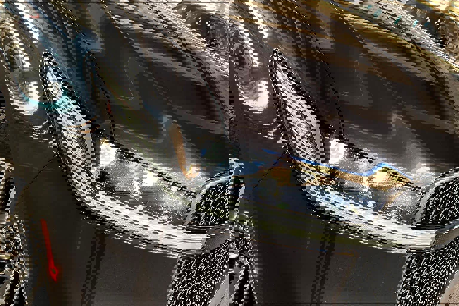 Used 2025 Lincoln Navigator Reserve image 27