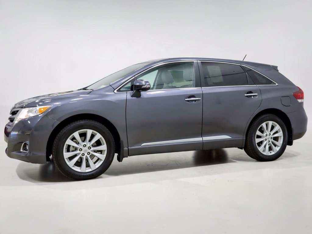Used 2015 Toyota Venza XLE AWD/4WD image 4