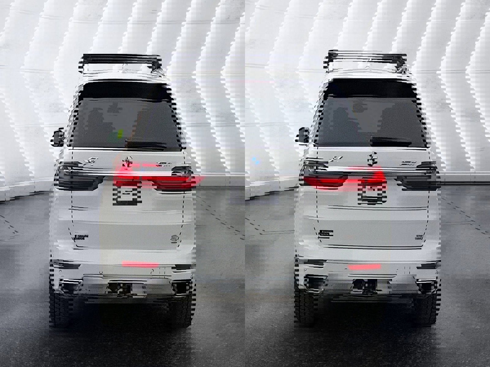 Used 2022 BMW X7 xDrive40i w/ Premium Package image 5