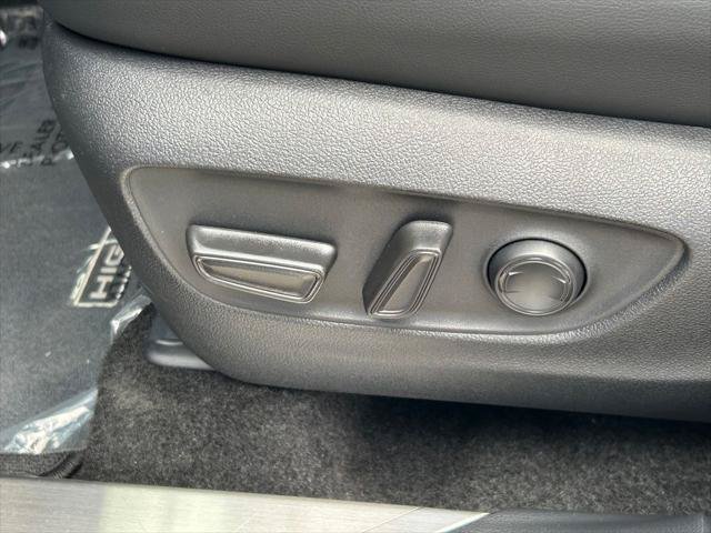Certified 2026 Toyota Highlander XLE AWD/4WD image 27