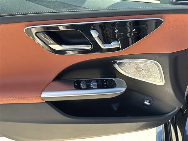 New 2026 Mercedes-Benz C 300 4MATIC Sedan image 22