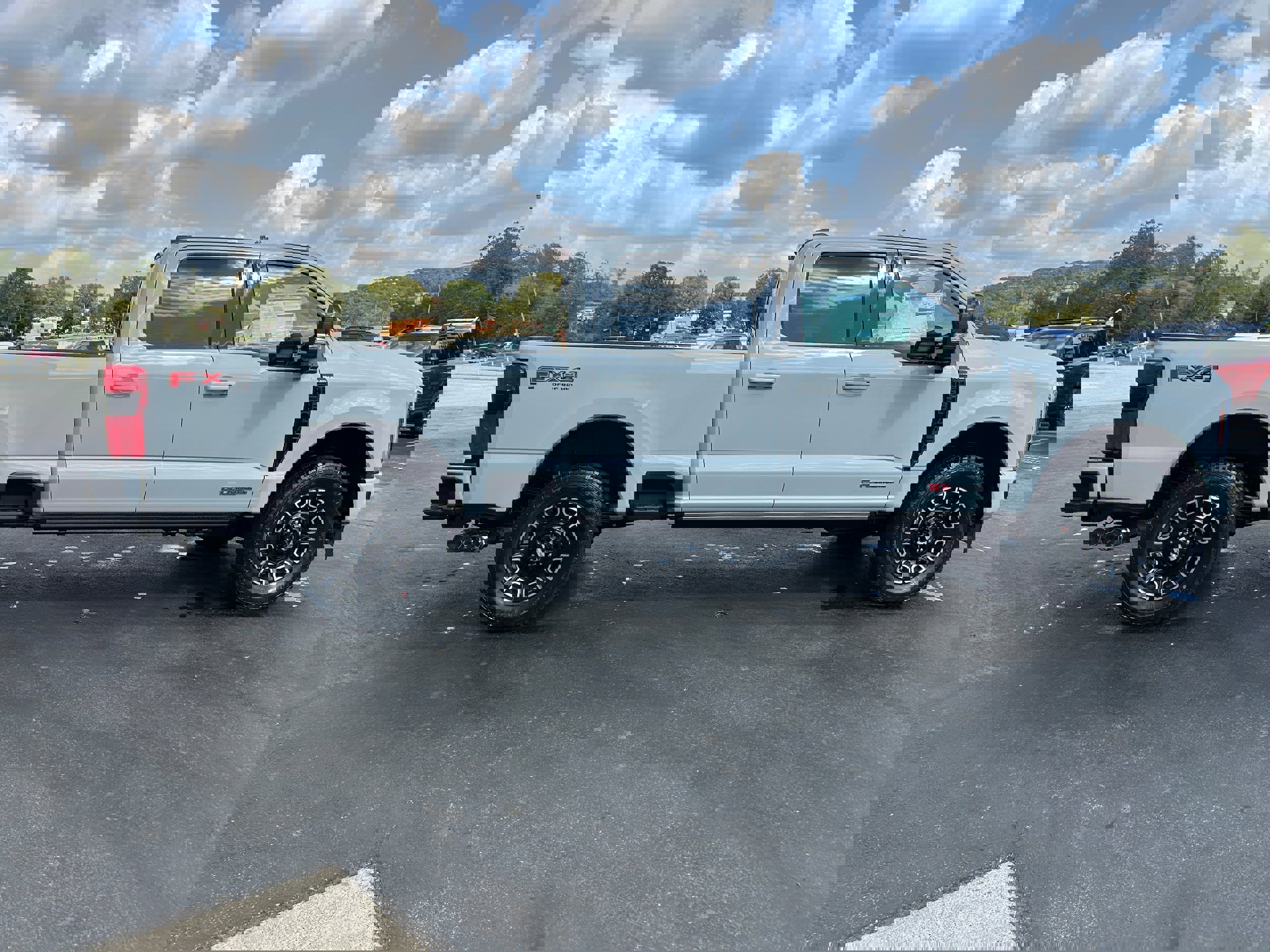 New 2026 Ford F350 Platinum image 16