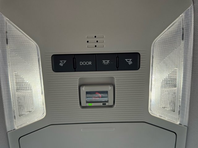 Certified 2025 Toyota RAV4 LE AWD/4WD image 23