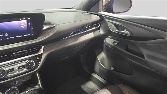 Used 2024 Buick Envista Sport Touring w/ Convenience I Package image 23