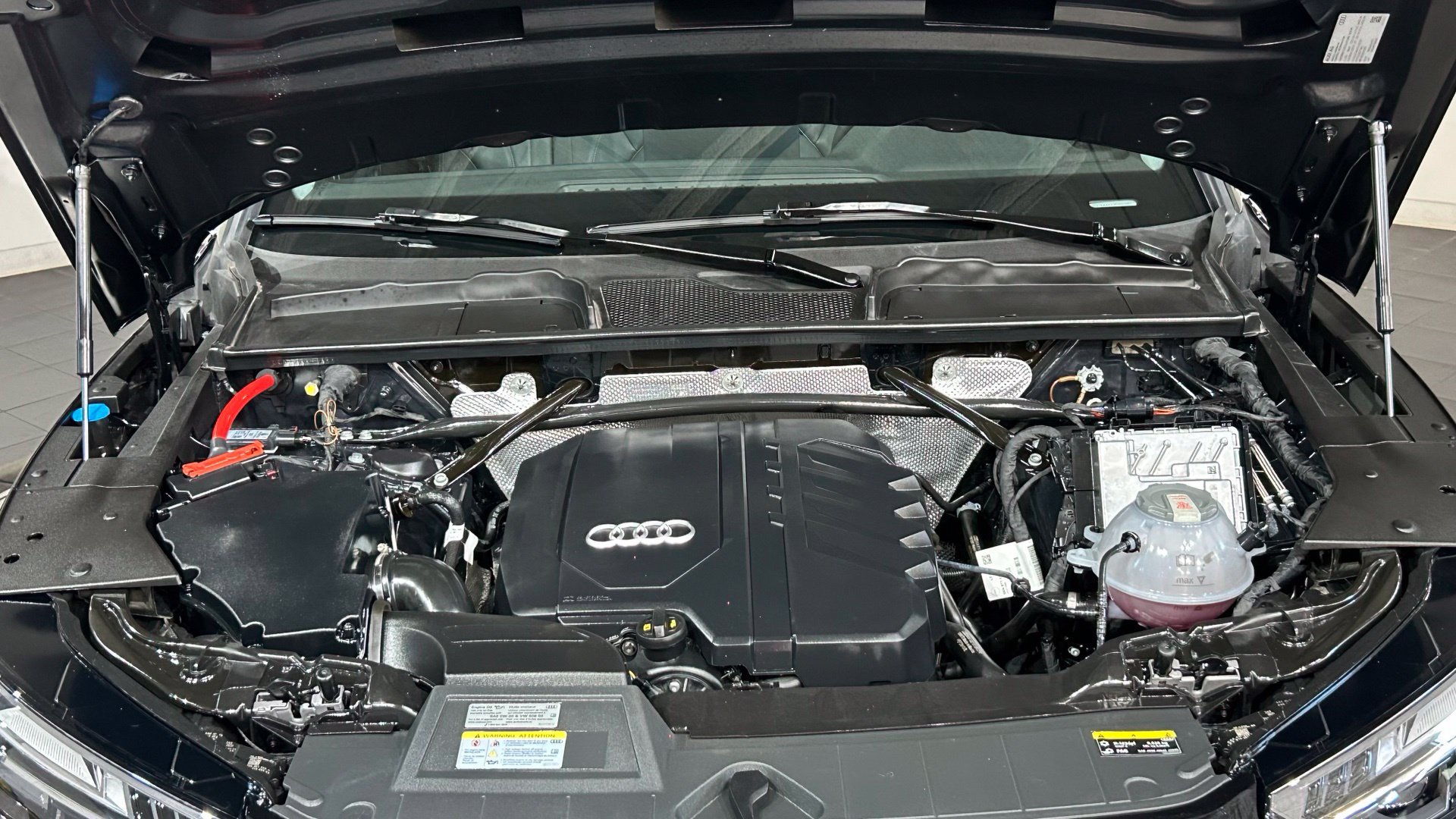 Used 2024 Audi Q5 2.0T Premium Plus AWD/4WD image 95