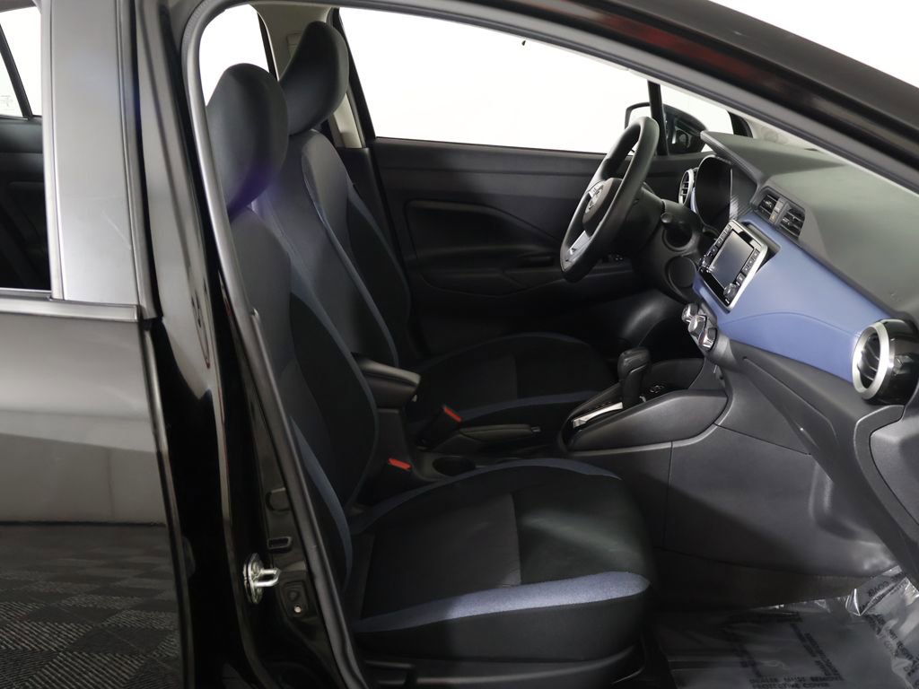 Used 2025 Nissan Versa SV image 23