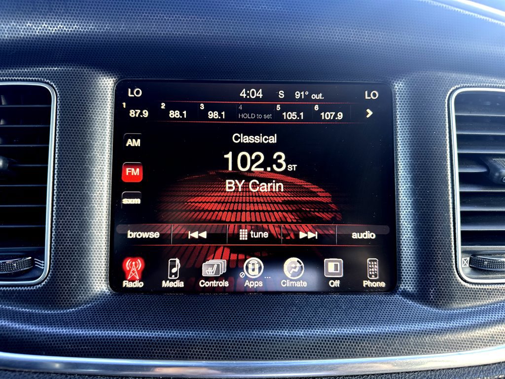 Used 2015 Dodge Charger R/T RWD image 16