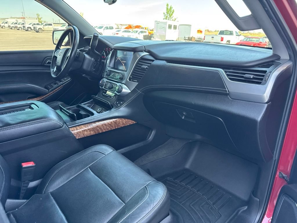 Used 2015 Chevrolet Suburban LTZ AWD/4WD image 46