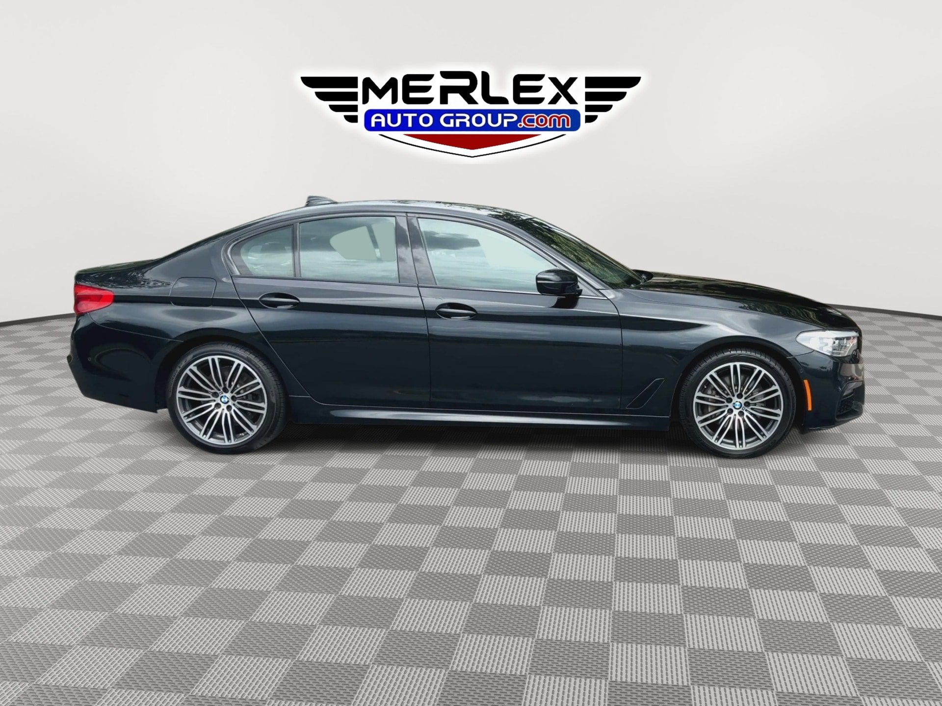 Used 2019 BMW 540i xDrive w/ M Sport Package AWD/4WD image 9