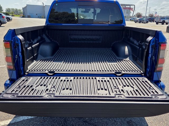 New 2027 Nissan Frontier SV w/ All-Weather Content Package RWD image 11