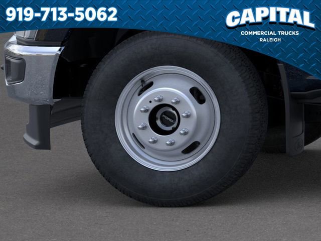 New 2026 Ford F350 XLT w/ XLT Premium Package image 19