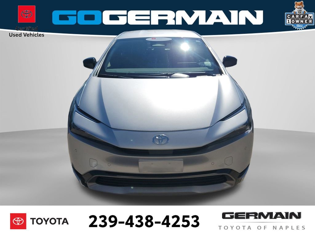 Used 2026 Toyota Prius XLE image 3