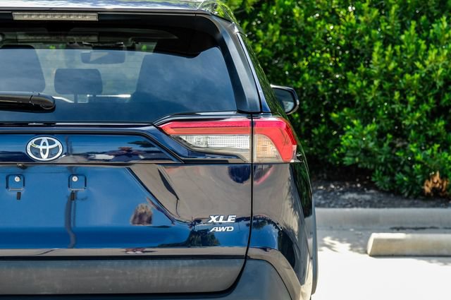 Used 2020 Toyota RAV4 XLE Premium AWD/4WD image 58