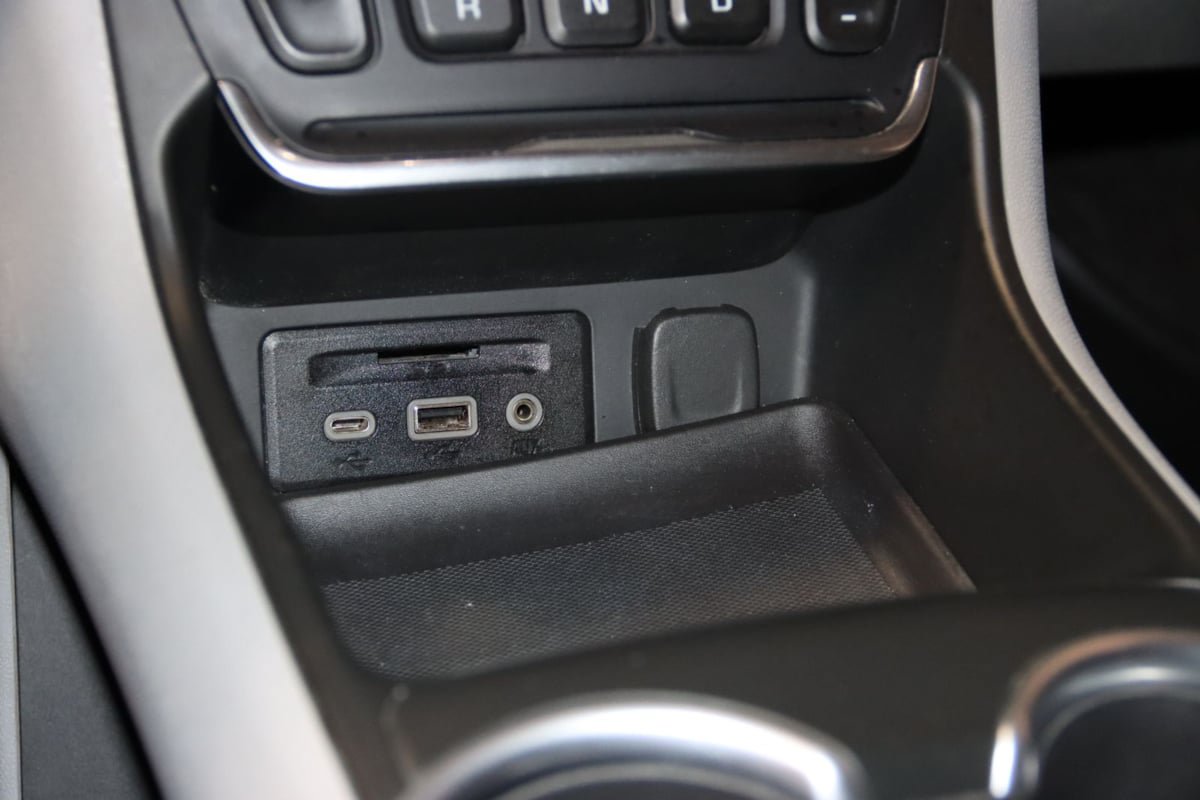 Used 2018 GMC Terrain SLT FWD image 38