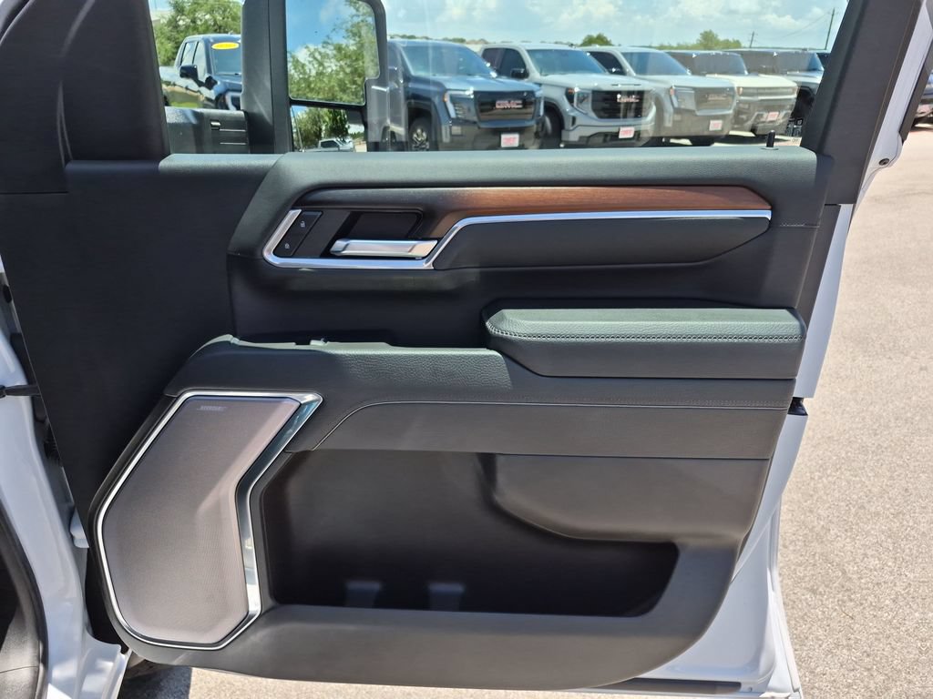 Certified 2025 GMC Sierra 2500 Denali w/ Denali Reserve Package AWD/4WD image 42