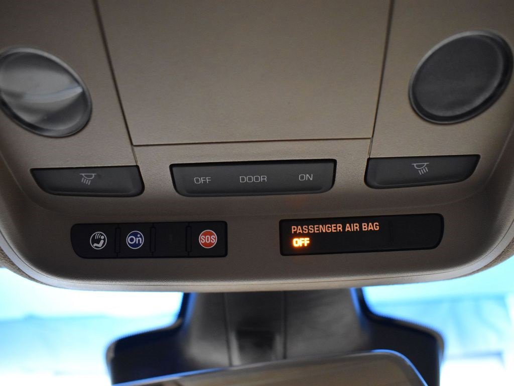 Used 2014 Cadillac ELR w/ Luxury Package image 23