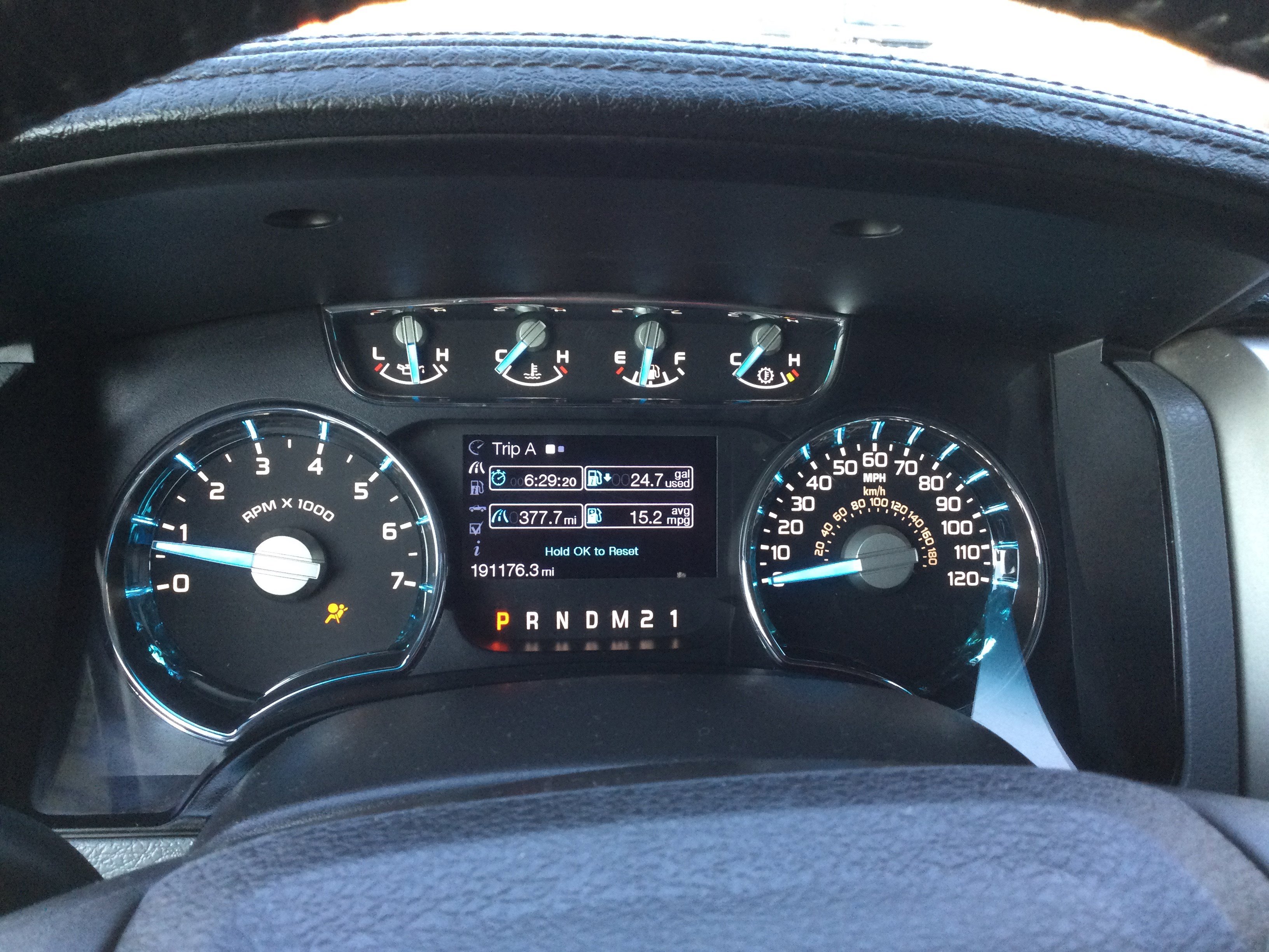 Used 2013 Ford F150 Lariat w/ Lariat Chrome Pkg AWD/4WD image 14