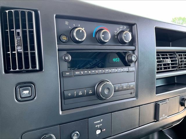 New 2026 Chevrolet Express 2500 w/ Driver Convenience Package RWD image 20