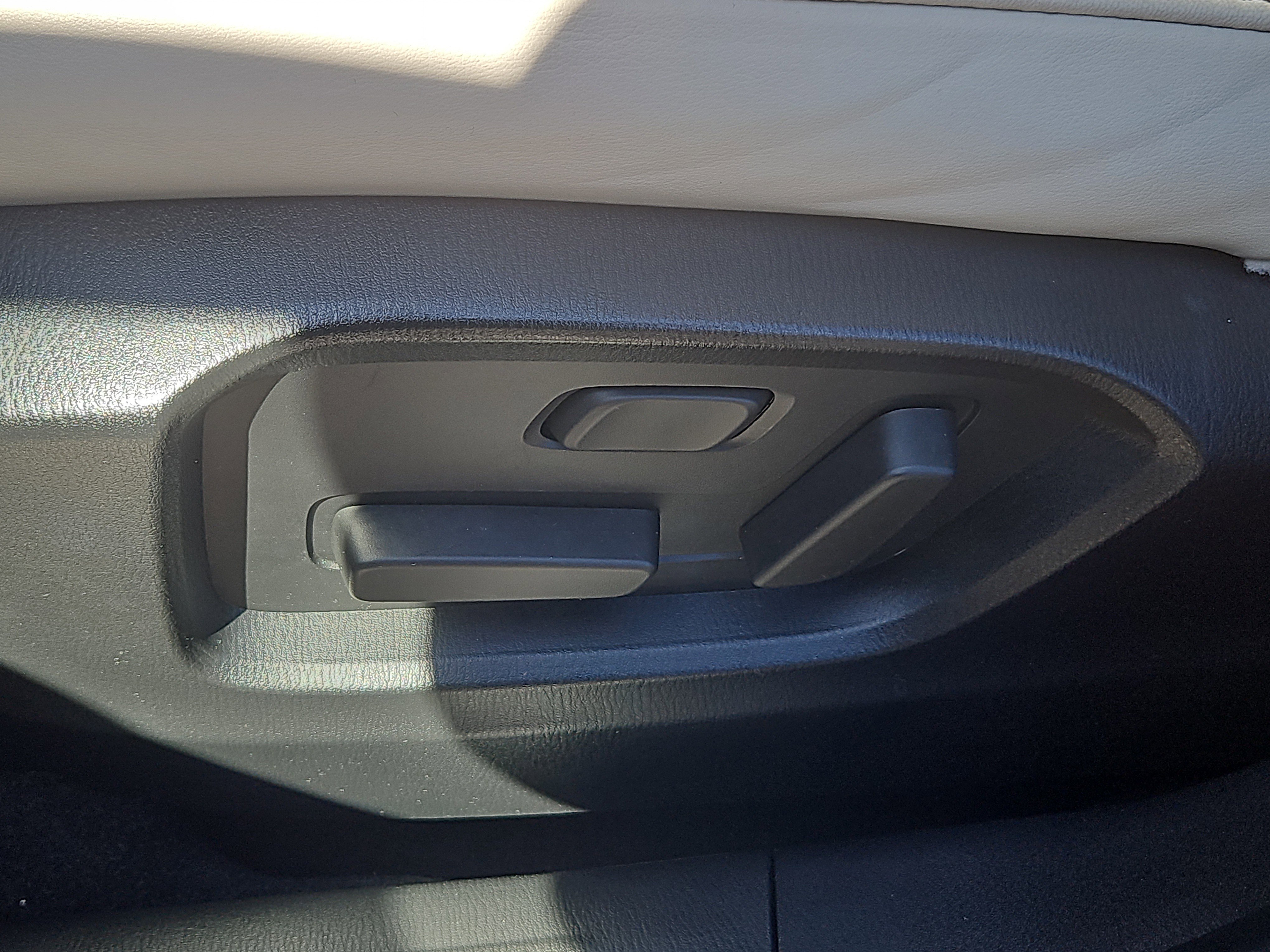 Used 2023 MAZDA CX-5 AWD 2.5 S w/ Premium Plus Pkg image 16