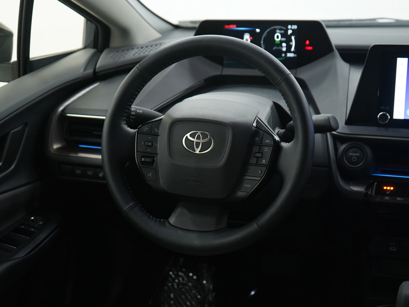 Used 2026 Toyota Prius XLE image 14