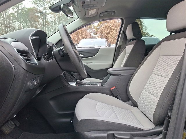 Used 2020 Chevrolet Equinox LS image 14