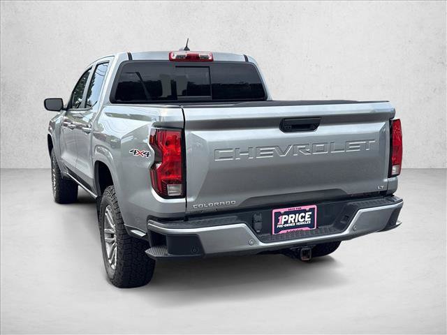 Used 2023 Chevrolet Colorado LT w/ LT Convenience Package II AWD/4WD image 7